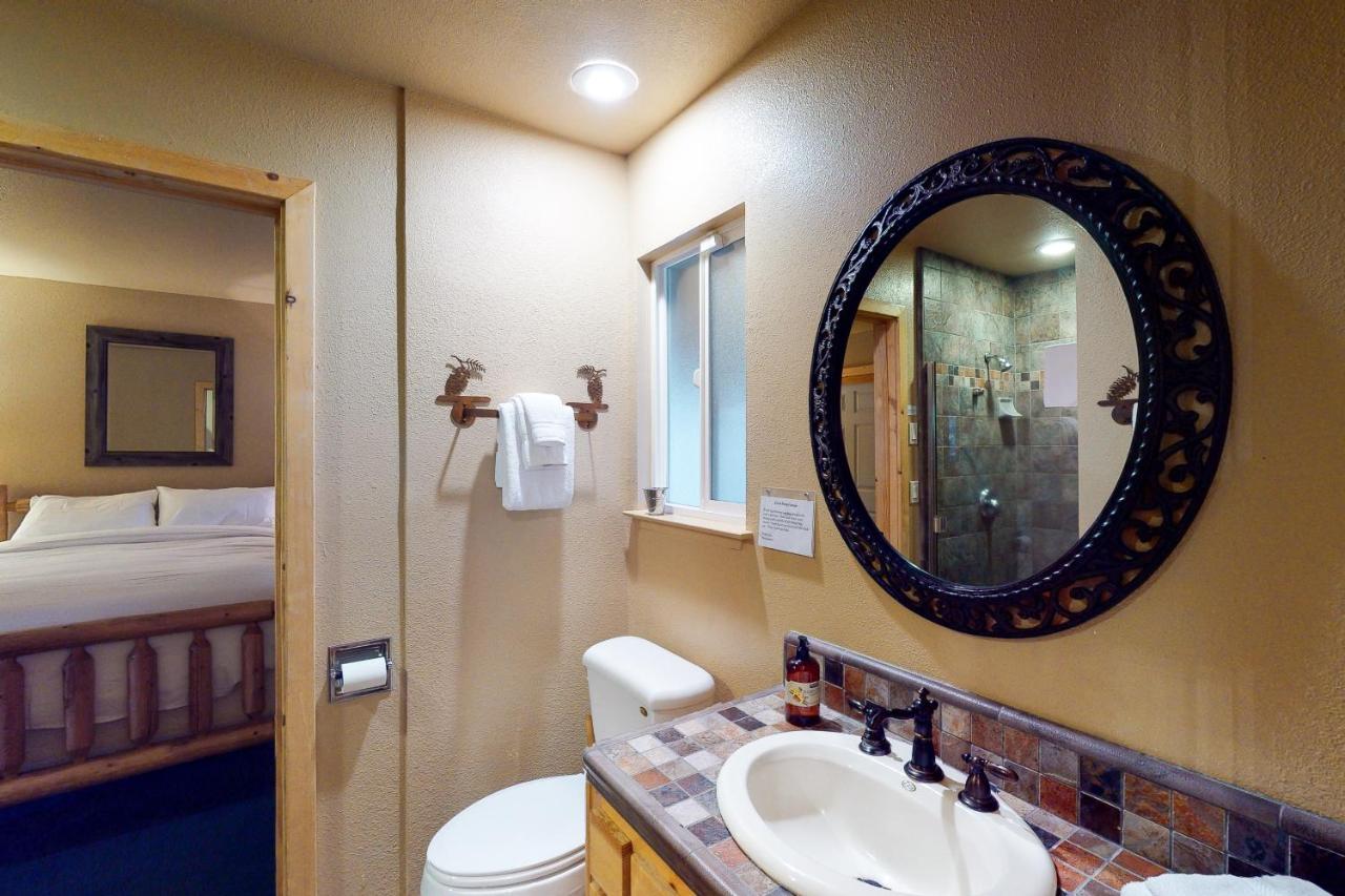 פיש קאמפ Yosemite Silvertip Lodge מראה חיצוני תמונה